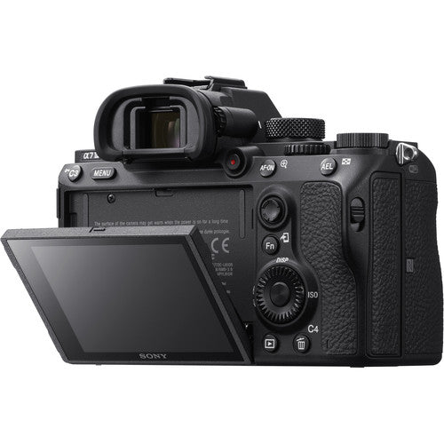Paket Sony Alpha a7 III Mirrorless Digital Camera with Sony 24-105mm F4 Lens
